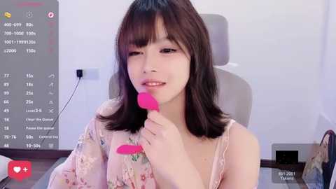 peachy_kiss Cam Show from 2025-09-24 16:20