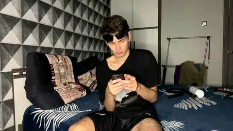 merycouple Cam Show from 2025-09-24 09:02