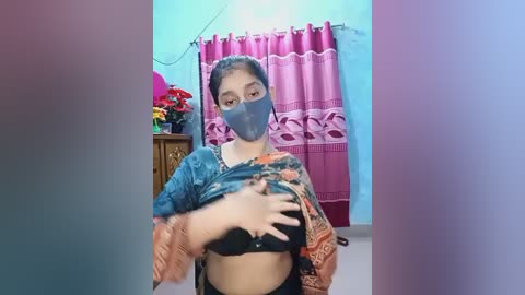 cute_faria Cam Show from 2025-09-28 14:45