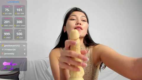 floomaliana Cam Show from 2025-09-28 07:56