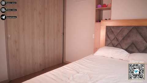 letiziafulkers1 Cam Show from 2025-10-03 17:40
