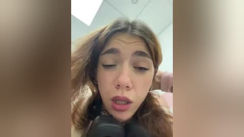 million_degrees Cam Show from 2025-10-12 13:28