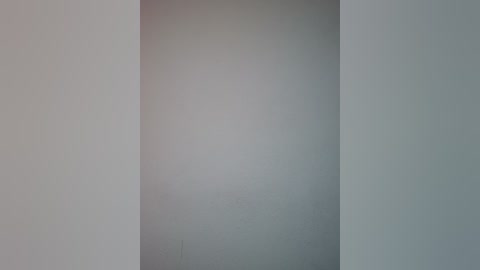 xxxharmonyyy Cam Show from 2025-11-01 20:04