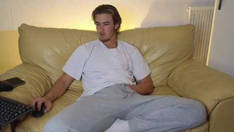 alex83530 Cam Show from 2025-10-24 15:57