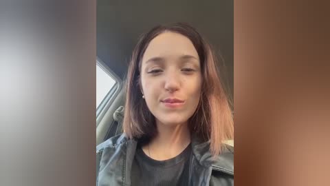 dollytall Cam Show from 2025-10-06 11:33