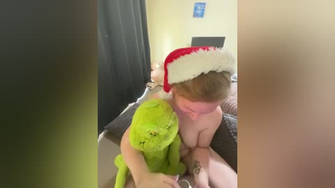 aussiekittypurr Cam Show from 2025-12-08 01:55