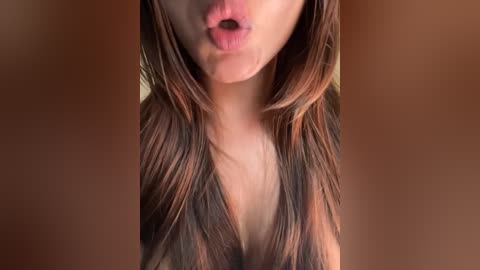 queen_shanuu Cam Show from 2025-11-04 09:02