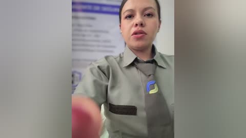 ariana_07 Cam Show from 2025-11-12 17:58