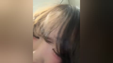 lelebaybay888 Cam Show from 2025-11-05 19:16