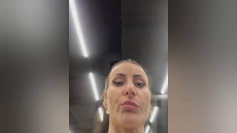 _annamaria_ Cam Show from 2025-12-02 12:08