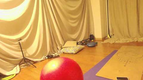 kendalltyler Cam Show from 2025-09-18 00:40