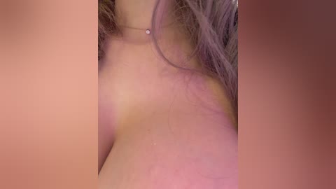 ellidi Cam Show from 2025-11-14 21:41