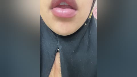 zahra_jalid Cam Show from 2025-12-09 02:53