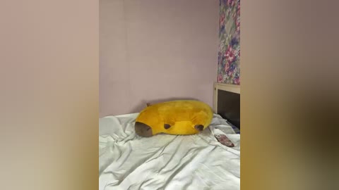 keliveasa Cam Show from 2025-12-04 22:37