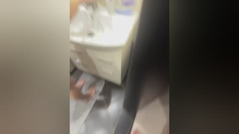 fox_81 Cam Show from 2025-09-01 16:17