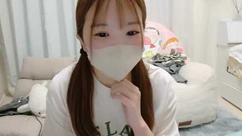 hono_cha Cam Show from 2025-12-06 08:13