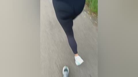 emmyrouse77 Cam Show from 2025-09-04 04:39