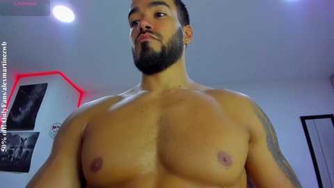alexander_martines Cam Show from 2025-11-28 02:50