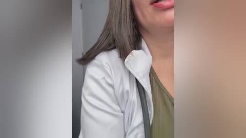 nathalia_28_ Cam Show from 2025-11-14 14:43